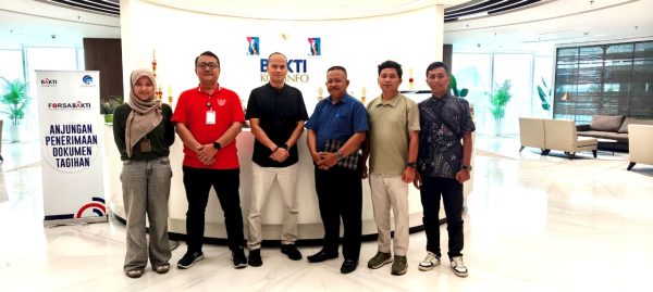 Plt. Kadis Kominfo Fakfak Kunjungi Dirjen BAKTI Komdigi RI, Bahas Peningkatan Kualitas Jaringan 4G di Wilayah 3T