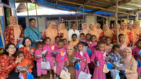 DWP Kabupaten Fakfak Gelar Program “DWP Mengajar” Peringati HUT DWP ke-26